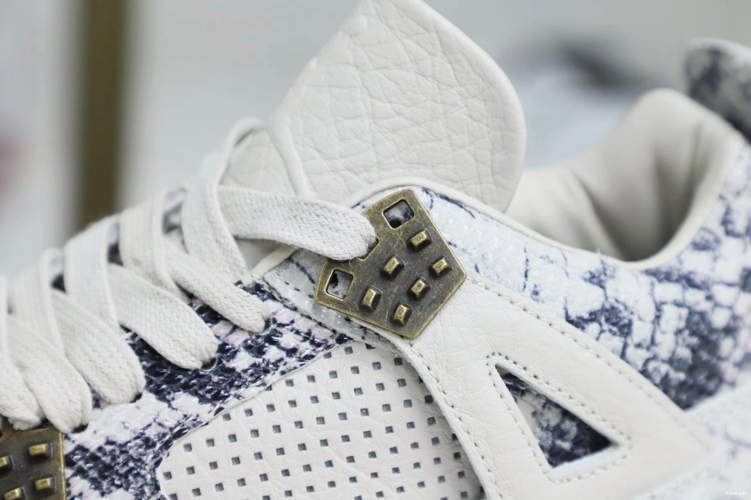 4 Jordan retro Jordan snakeskin Air 1102